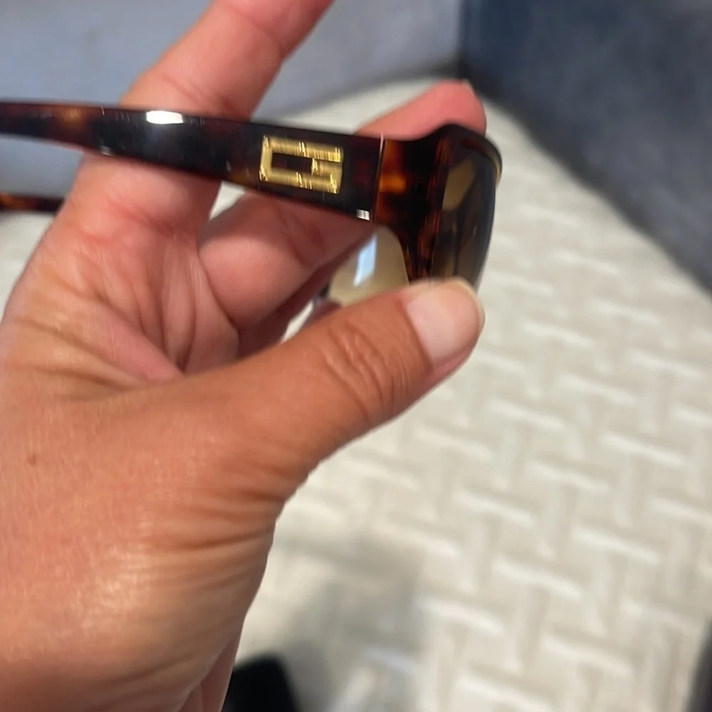 Authentic Gucci Sunglasses (see pics for details ) - Picture 8 of 12